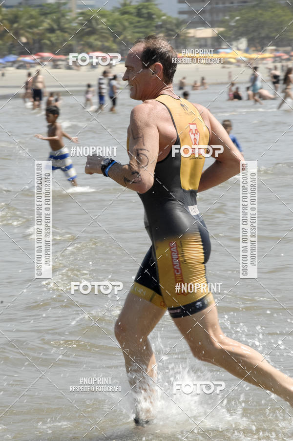 Buy your photos of the eventBLUE SERIES TRIATHLON BERTIOGA 2019 on Fotop