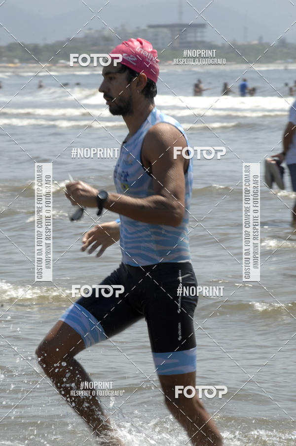 Buy your photos of the eventBLUE SERIES TRIATHLON BERTIOGA 2019 on Fotop