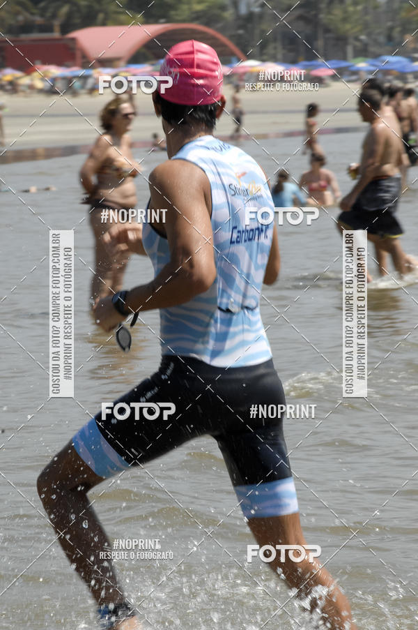 Buy your photos of the eventBLUE SERIES TRIATHLON BERTIOGA 2019 on Fotop