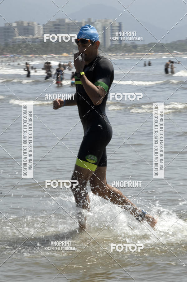 Buy your photos of the eventBLUE SERIES TRIATHLON BERTIOGA 2019 on Fotop