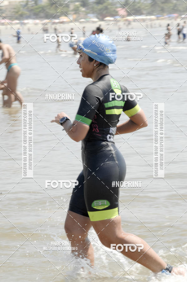 Buy your photos of the eventBLUE SERIES TRIATHLON BERTIOGA 2019 on Fotop