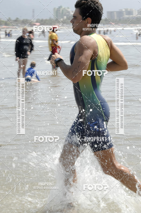 Buy your photos of the eventBLUE SERIES TRIATHLON BERTIOGA 2019 on Fotop