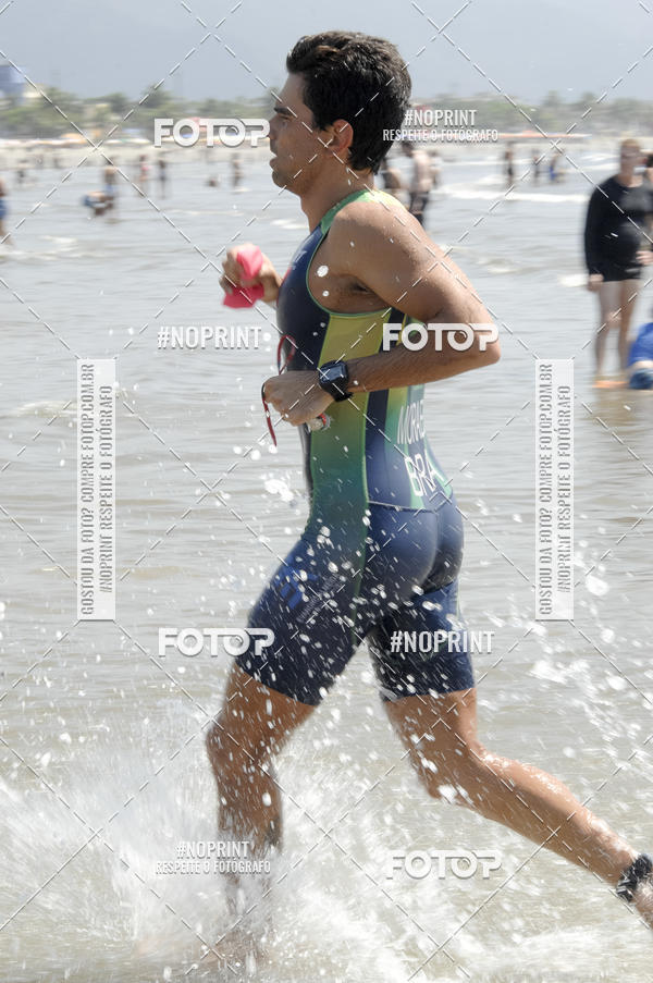 Buy your photos of the eventBLUE SERIES TRIATHLON BERTIOGA 2019 on Fotop