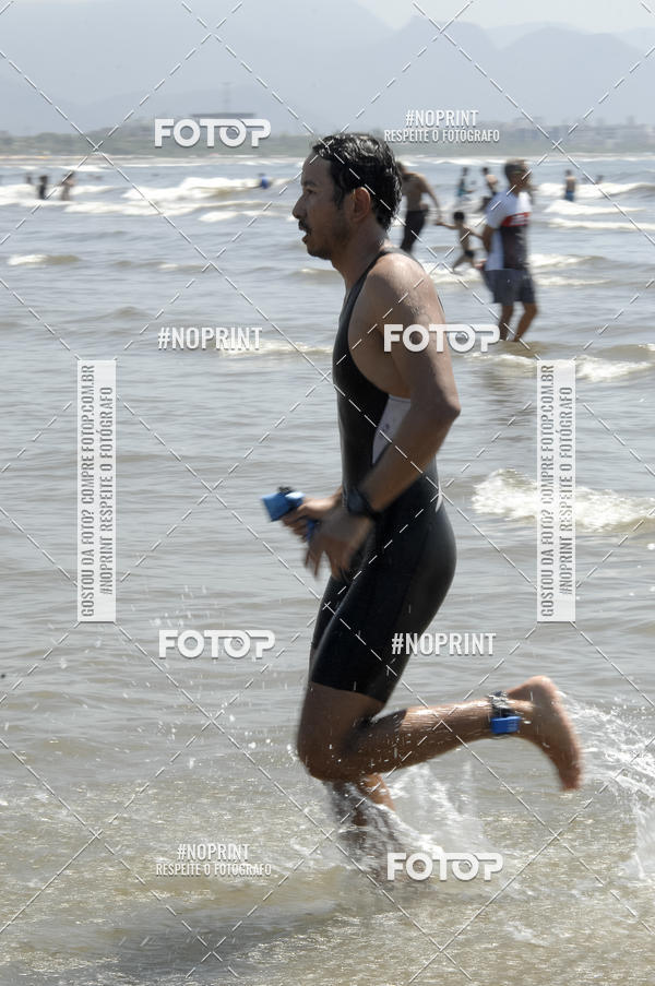 Buy your photos of the eventBLUE SERIES TRIATHLON BERTIOGA 2019 on Fotop