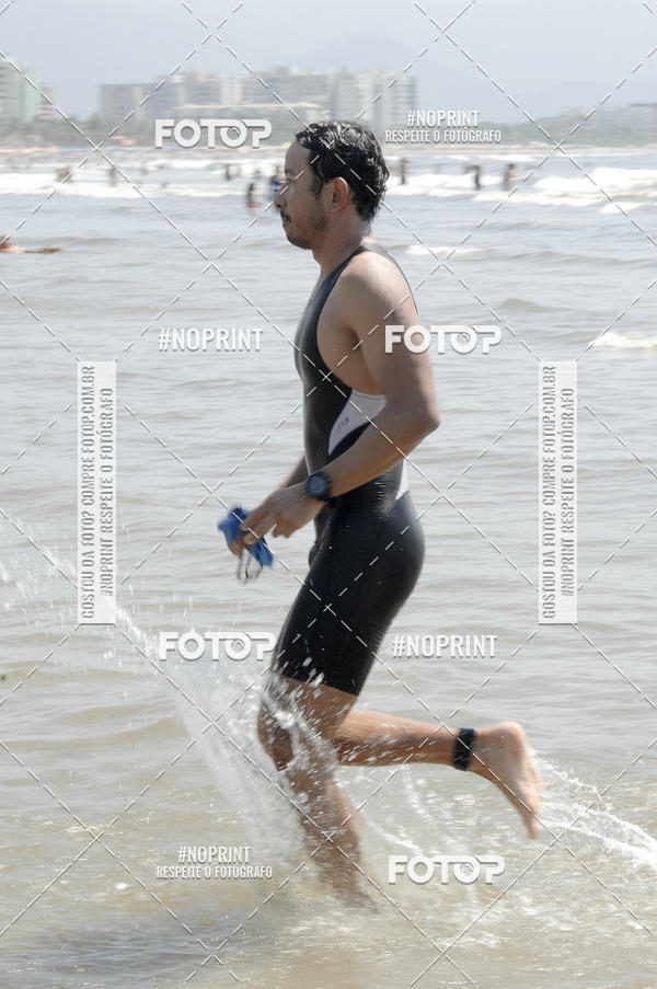 Buy your photos of the eventBLUE SERIES TRIATHLON BERTIOGA 2019 on Fotop