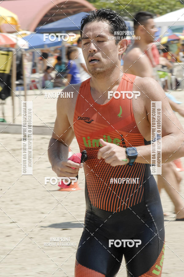 Buy your photos of the eventBLUE SERIES TRIATHLON BERTIOGA 2019 on Fotop