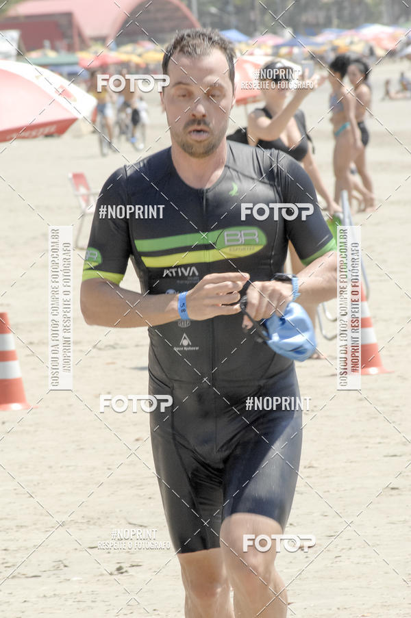Buy your photos of the eventBLUE SERIES TRIATHLON BERTIOGA 2019 on Fotop