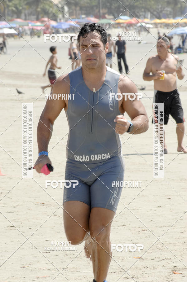 Buy your photos of the eventBLUE SERIES TRIATHLON BERTIOGA 2019 on Fotop
