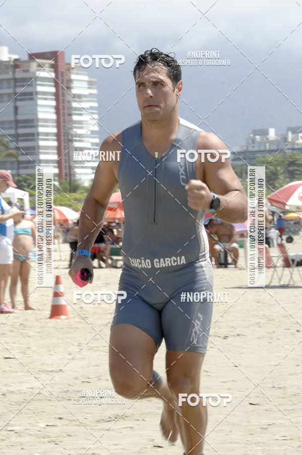 Buy your photos of the eventBLUE SERIES TRIATHLON BERTIOGA 2019 on Fotop