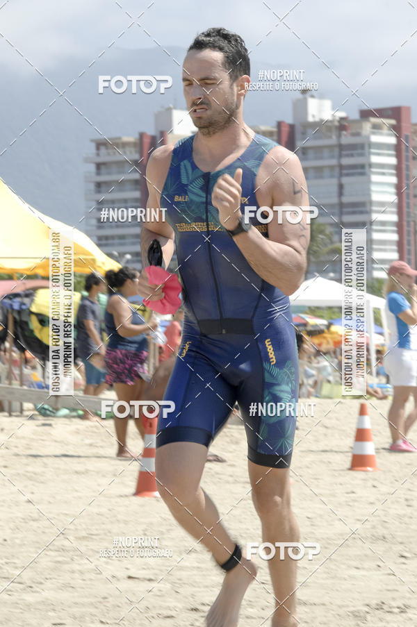 Buy your photos of the eventBLUE SERIES TRIATHLON BERTIOGA 2019 on Fotop