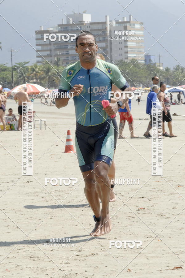 Buy your photos of the eventBLUE SERIES TRIATHLON BERTIOGA 2019 on Fotop