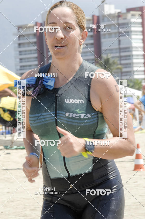 Buy your photos of the eventBLUE SERIES TRIATHLON BERTIOGA 2019 on Fotop