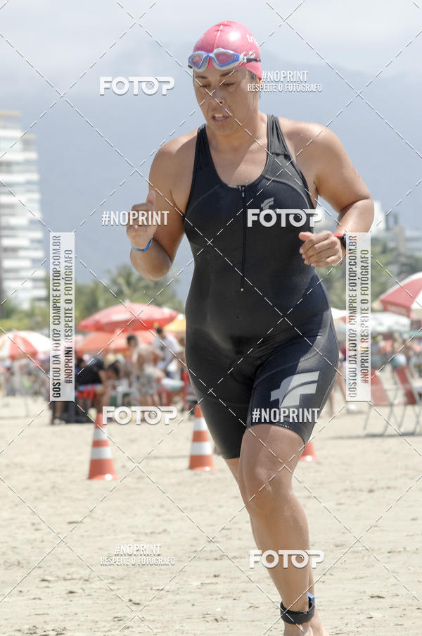 Buy your photos of the eventBLUE SERIES TRIATHLON BERTIOGA 2019 on Fotop