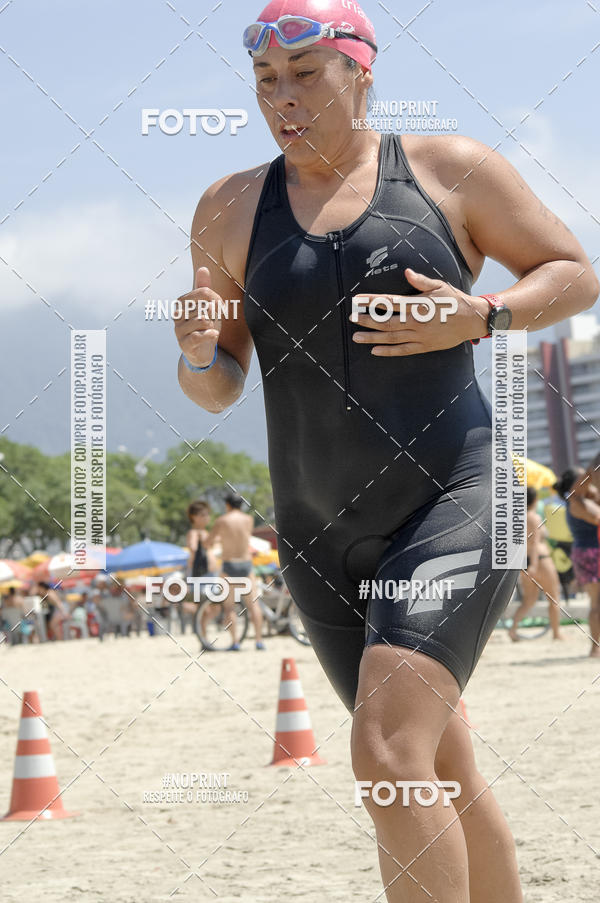 Buy your photos of the eventBLUE SERIES TRIATHLON BERTIOGA 2019 on Fotop