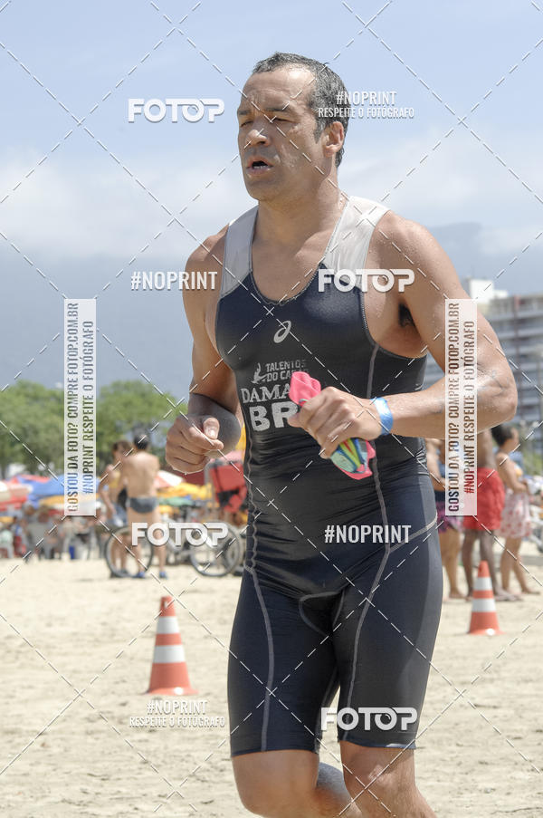 Buy your photos of the eventBLUE SERIES TRIATHLON BERTIOGA 2019 on Fotop
