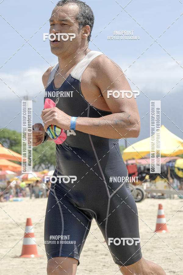 Buy your photos of the eventBLUE SERIES TRIATHLON BERTIOGA 2019 on Fotop