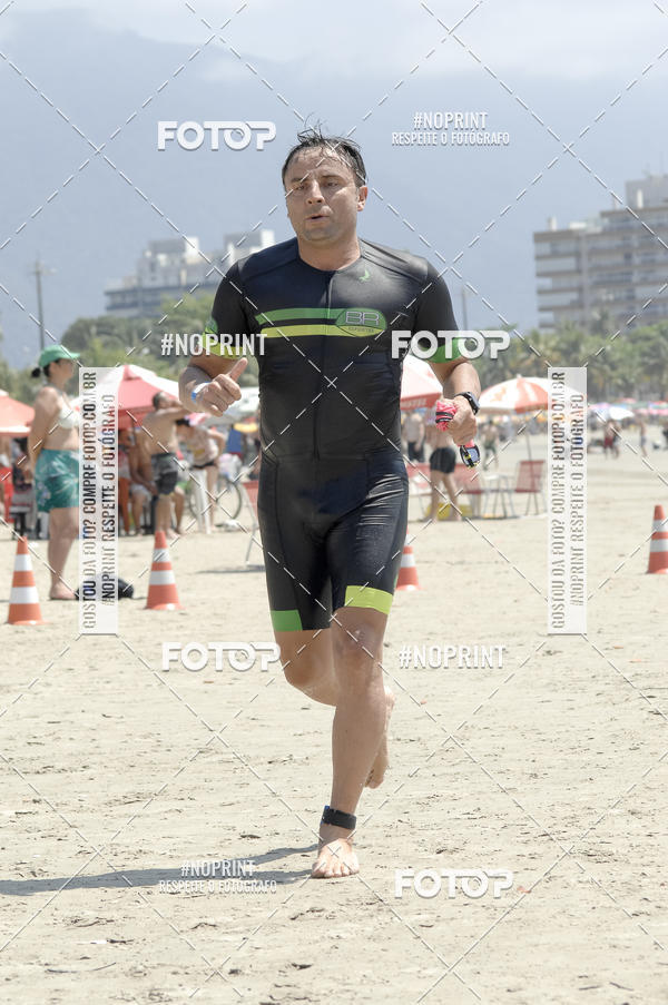Buy your photos of the eventBLUE SERIES TRIATHLON BERTIOGA 2019 on Fotop