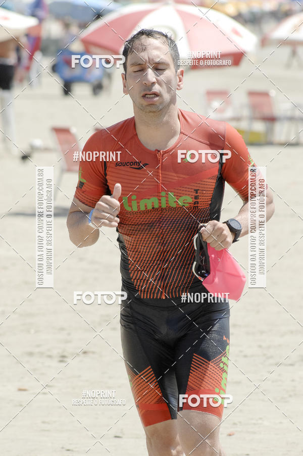 Buy your photos of the eventBLUE SERIES TRIATHLON BERTIOGA 2019 on Fotop