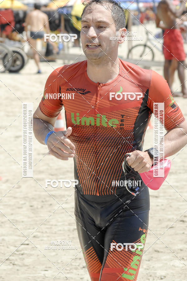Buy your photos of the eventBLUE SERIES TRIATHLON BERTIOGA 2019 on Fotop