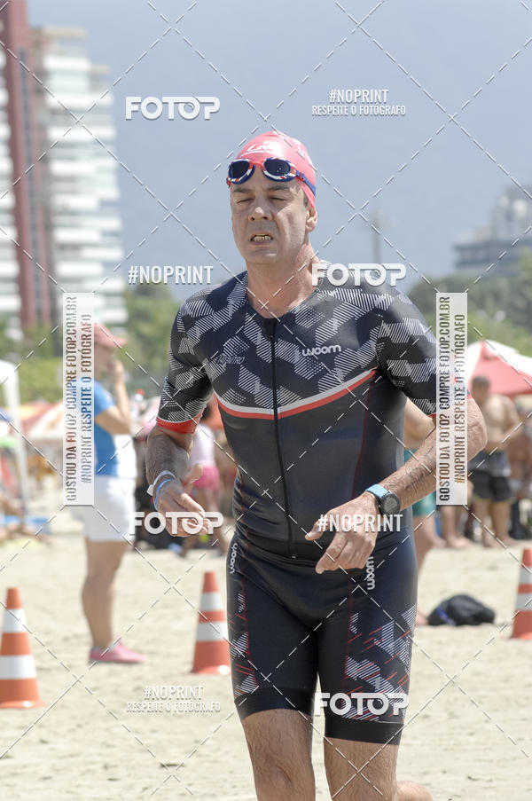Buy your photos of the eventBLUE SERIES TRIATHLON BERTIOGA 2019 on Fotop