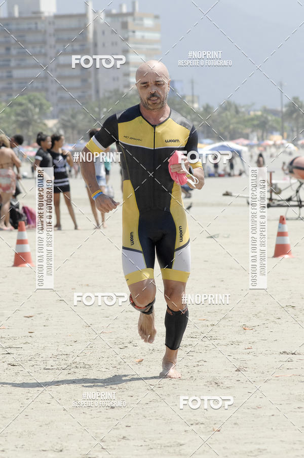 Buy your photos of the eventBLUE SERIES TRIATHLON BERTIOGA 2019 on Fotop