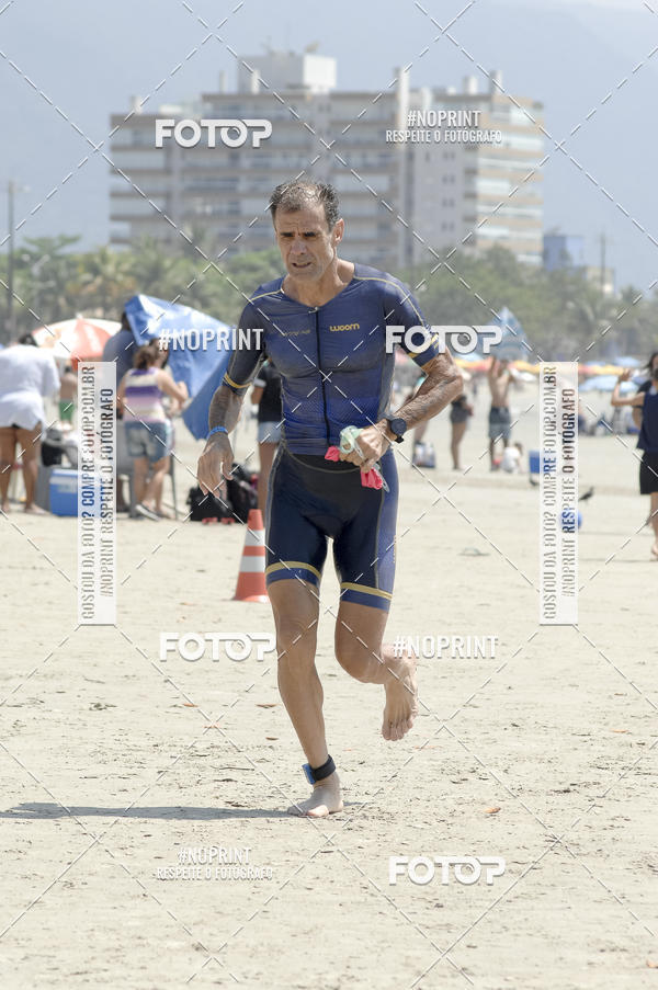 Buy your photos of the eventBLUE SERIES TRIATHLON BERTIOGA 2019 on Fotop