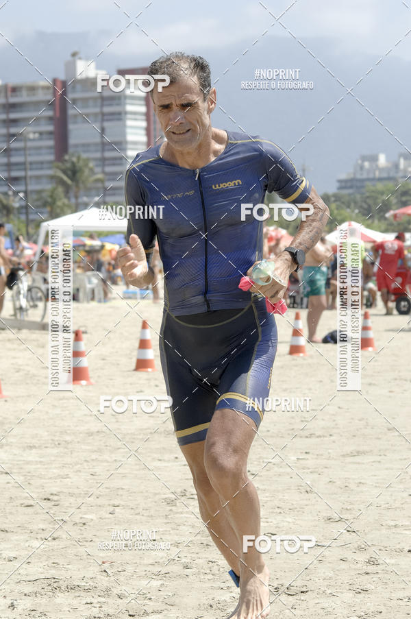 Buy your photos of the eventBLUE SERIES TRIATHLON BERTIOGA 2019 on Fotop