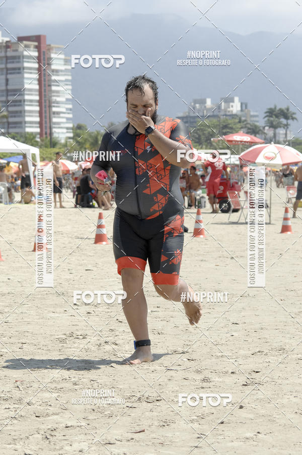 Buy your photos of the eventBLUE SERIES TRIATHLON BERTIOGA 2019 on Fotop