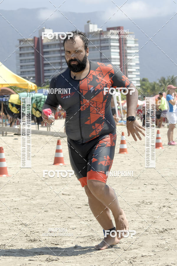 Buy your photos of the eventBLUE SERIES TRIATHLON BERTIOGA 2019 on Fotop