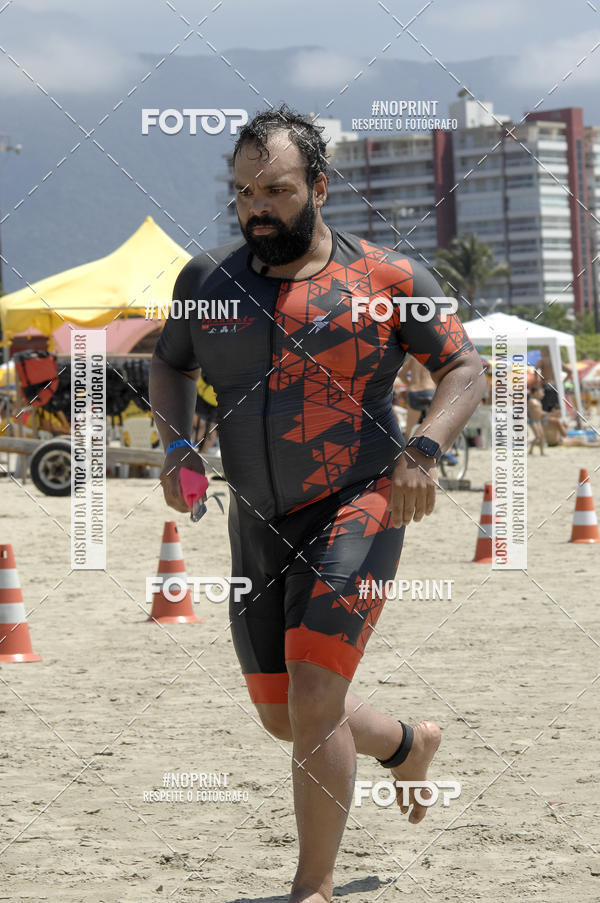 Buy your photos of the eventBLUE SERIES TRIATHLON BERTIOGA 2019 on Fotop
