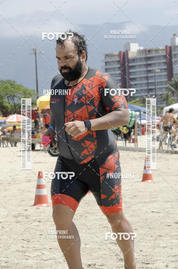 Buy your photos of the eventBLUE SERIES TRIATHLON BERTIOGA 2019 on Fotop