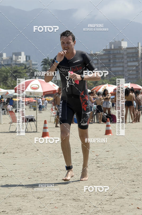 Buy your photos of the eventBLUE SERIES TRIATHLON BERTIOGA 2019 on Fotop