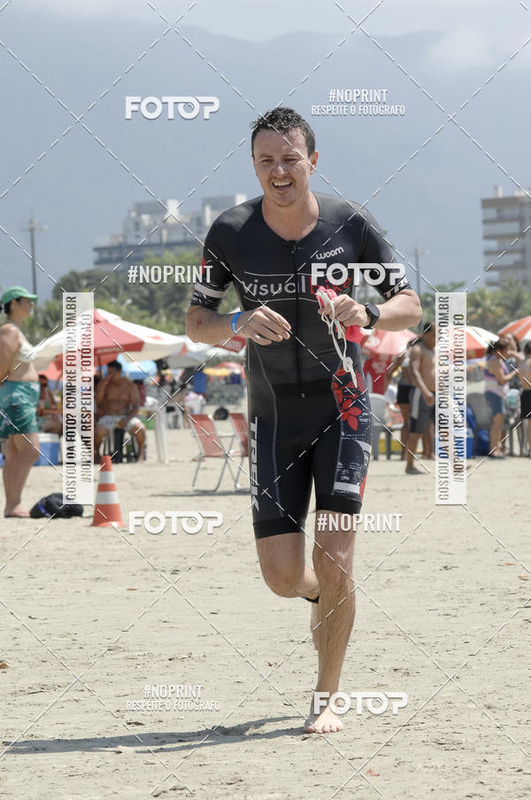 Buy your photos of the eventBLUE SERIES TRIATHLON BERTIOGA 2019 on Fotop