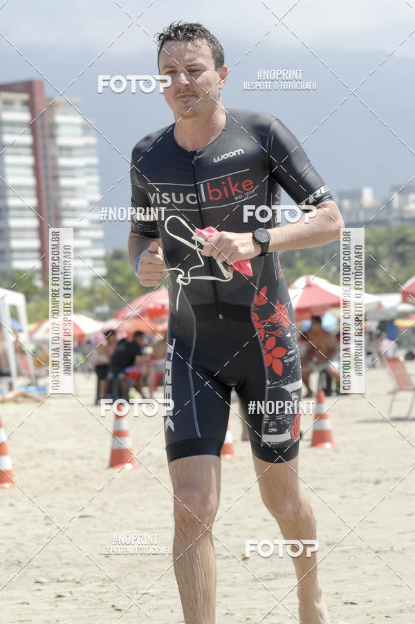 Buy your photos of the eventBLUE SERIES TRIATHLON BERTIOGA 2019 on Fotop