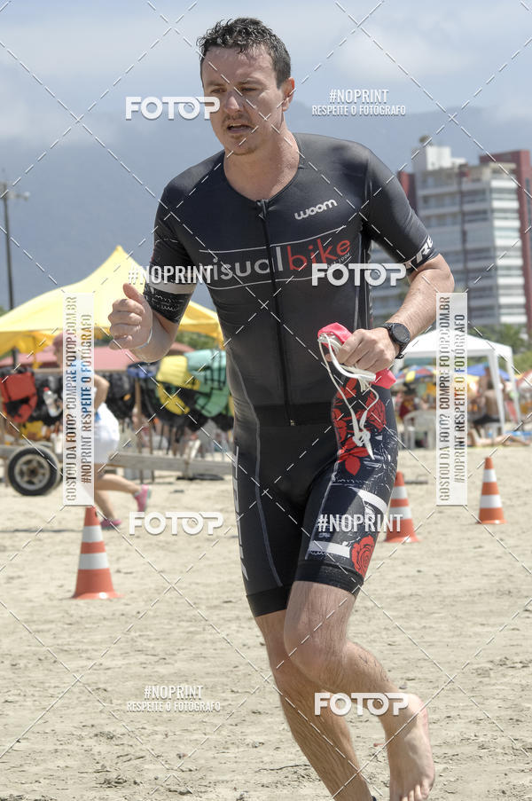 Buy your photos of the eventBLUE SERIES TRIATHLON BERTIOGA 2019 on Fotop