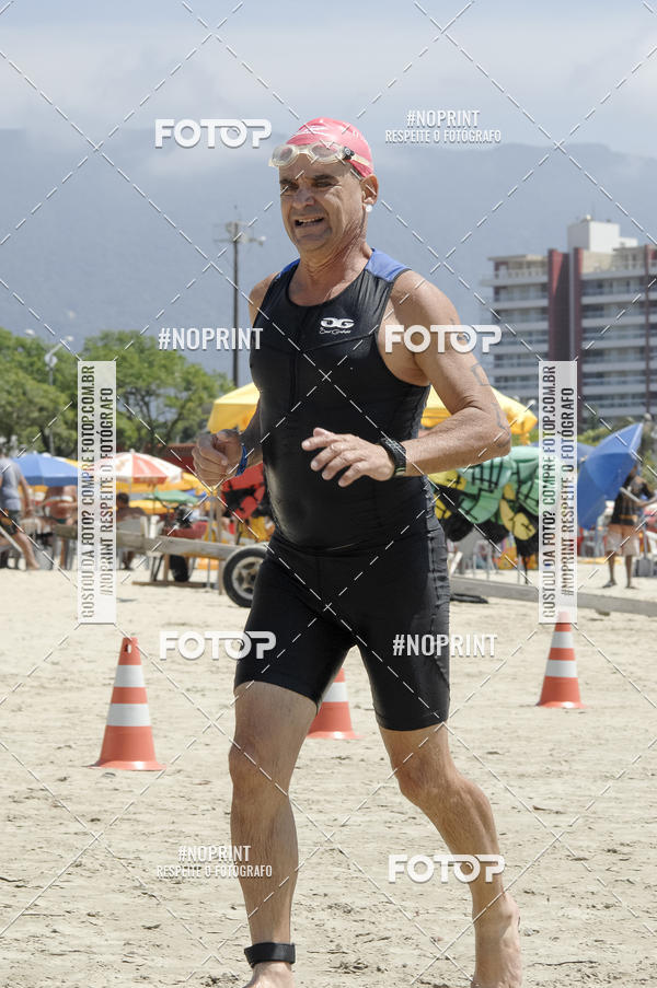 Buy your photos of the eventBLUE SERIES TRIATHLON BERTIOGA 2019 on Fotop