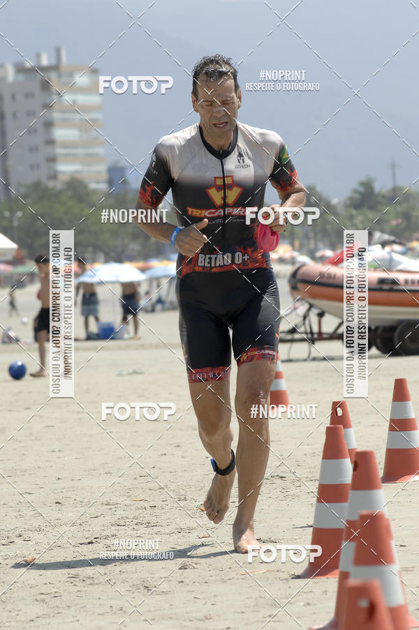 Buy your photos of the eventBLUE SERIES TRIATHLON BERTIOGA 2019 on Fotop