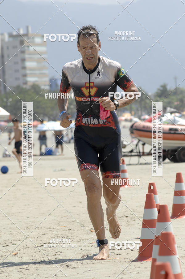 Buy your photos of the eventBLUE SERIES TRIATHLON BERTIOGA 2019 on Fotop