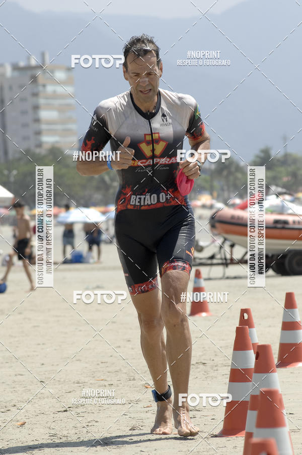 Buy your photos of the eventBLUE SERIES TRIATHLON BERTIOGA 2019 on Fotop
