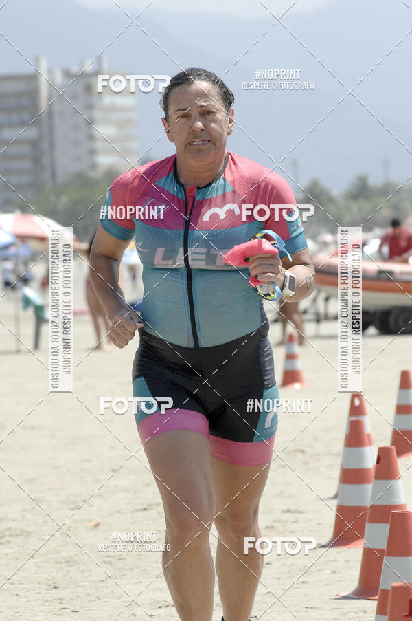 Buy your photos of the eventBLUE SERIES TRIATHLON BERTIOGA 2019 on Fotop