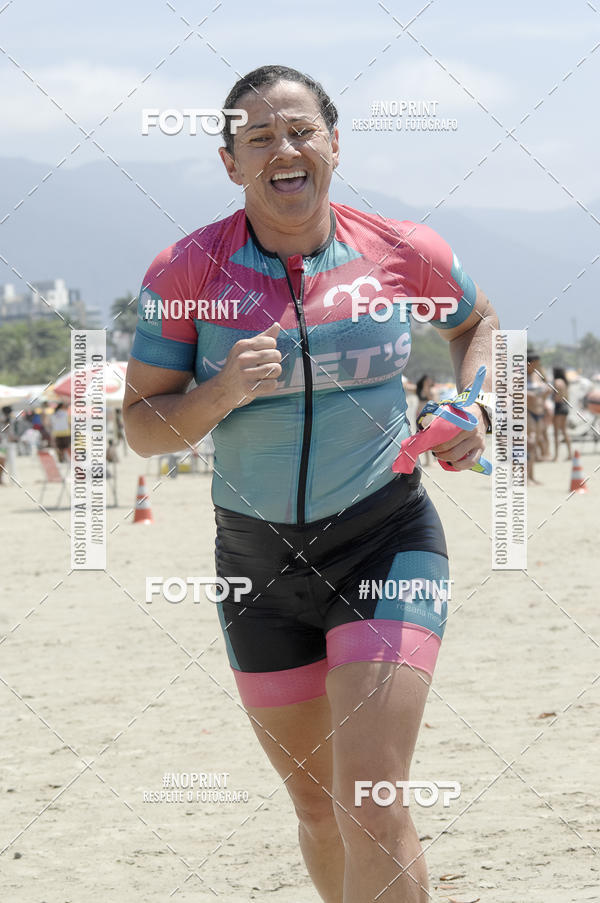 Buy your photos of the eventBLUE SERIES TRIATHLON BERTIOGA 2019 on Fotop