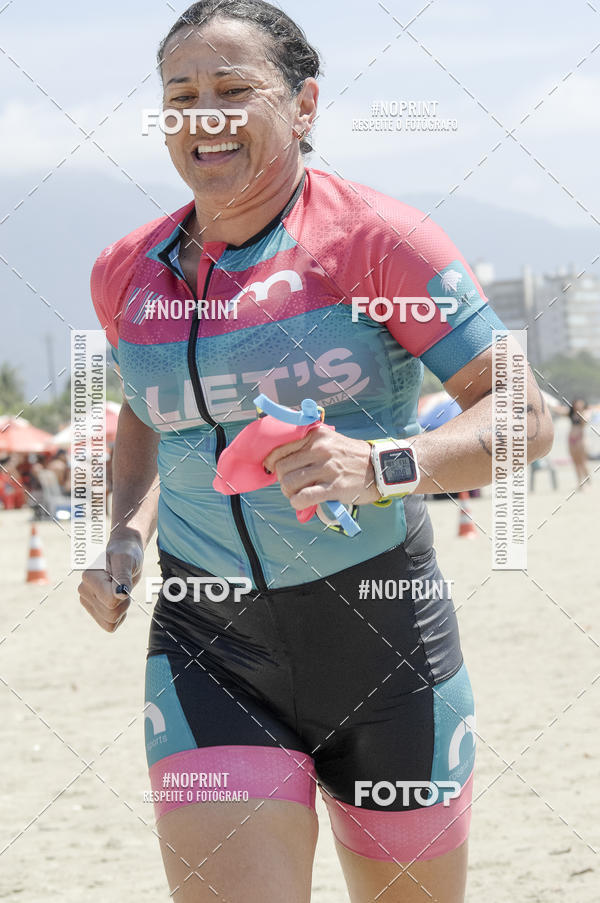 Buy your photos of the eventBLUE SERIES TRIATHLON BERTIOGA 2019 on Fotop