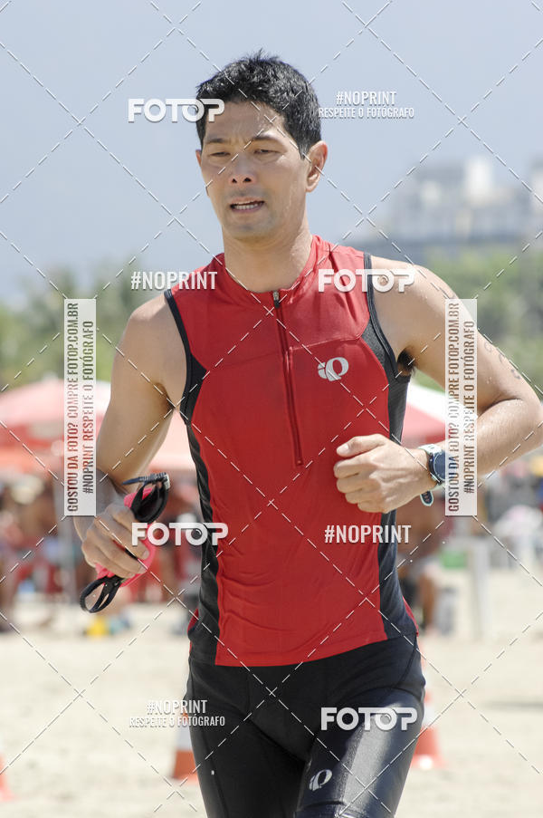 Buy your photos of the eventBLUE SERIES TRIATHLON BERTIOGA 2019 on Fotop