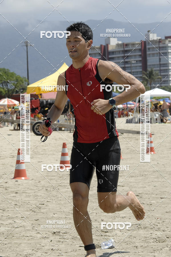 Buy your photos of the eventBLUE SERIES TRIATHLON BERTIOGA 2019 on Fotop