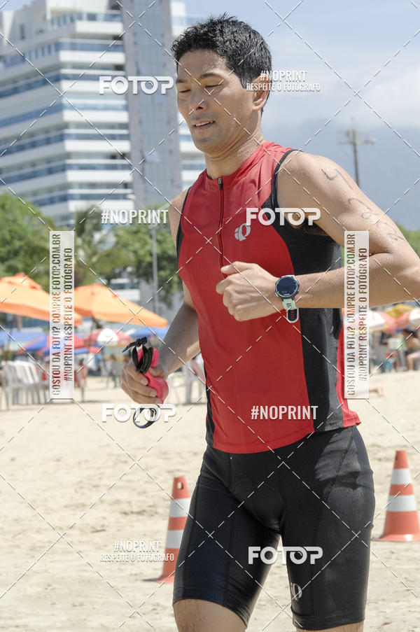 Buy your photos of the eventBLUE SERIES TRIATHLON BERTIOGA 2019 on Fotop