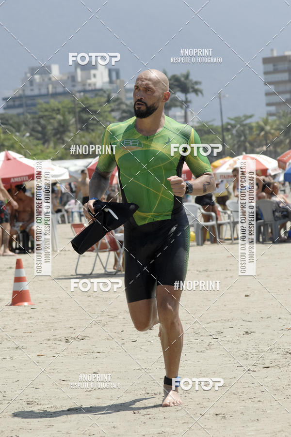 Buy your photos of the eventBLUE SERIES TRIATHLON BERTIOGA 2019 on Fotop
