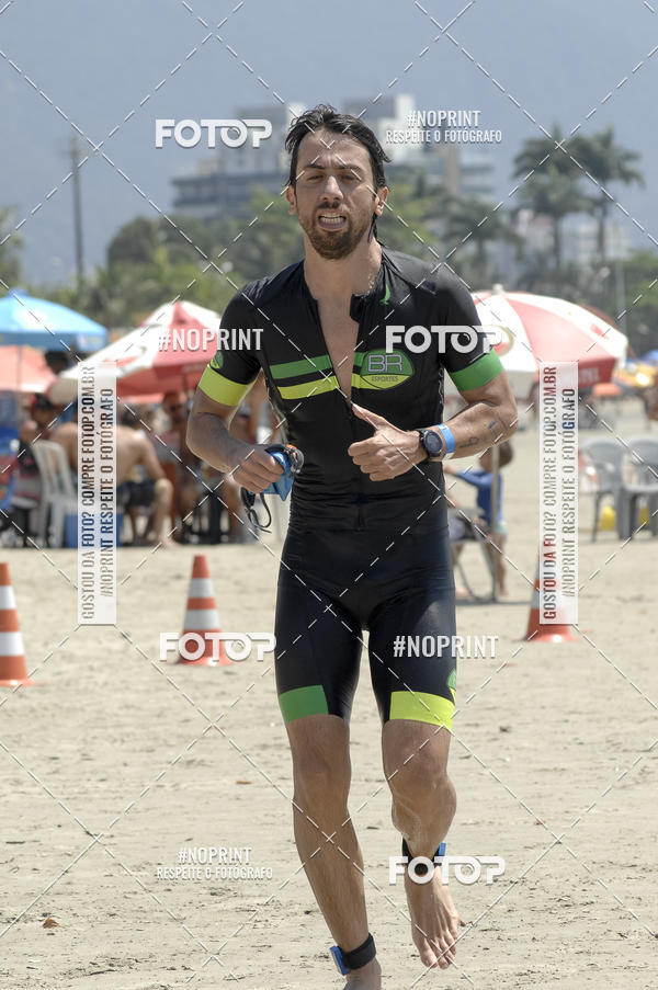 Buy your photos of the eventBLUE SERIES TRIATHLON BERTIOGA 2019 on Fotop