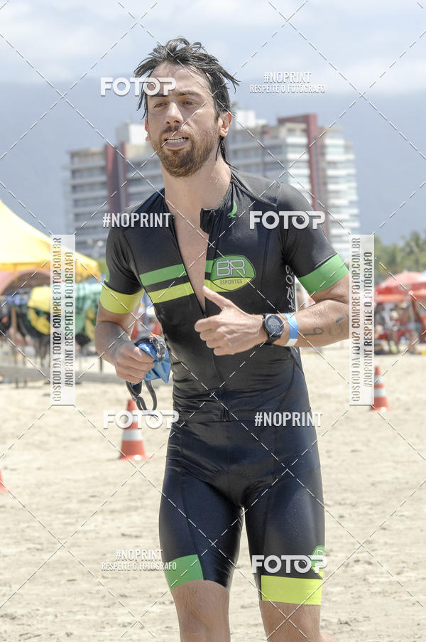 Buy your photos of the eventBLUE SERIES TRIATHLON BERTIOGA 2019 on Fotop