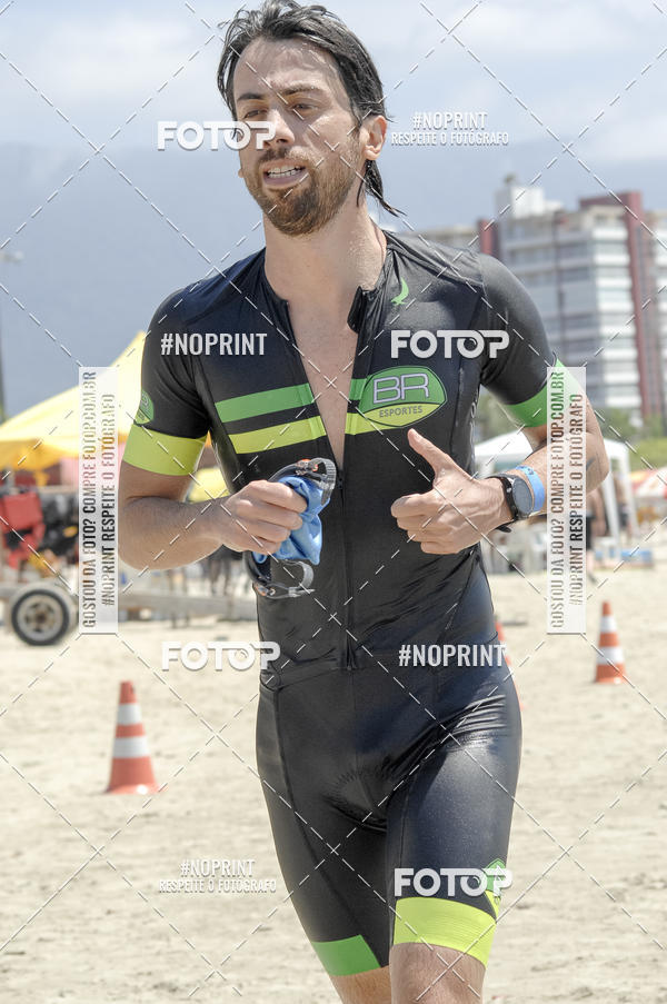 Buy your photos of the eventBLUE SERIES TRIATHLON BERTIOGA 2019 on Fotop
