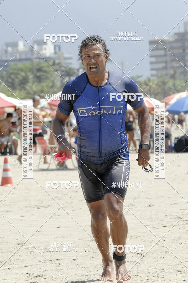 Buy your photos of the eventBLUE SERIES TRIATHLON BERTIOGA 2019 on Fotop